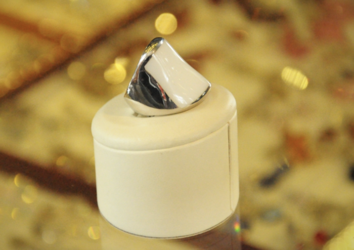 Pierścionek Agat o oryginalnym kształcie - obrazek 2