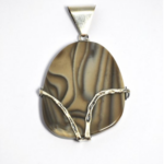 Zawieszka-krzemień pasiasty