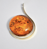 Bursztynowa zawieszka