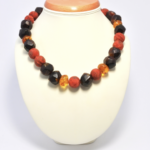 Naszyjnik z lawą wulkaniczną