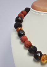 Naszyjnik z lawą wulkaniczną - obrazek 2