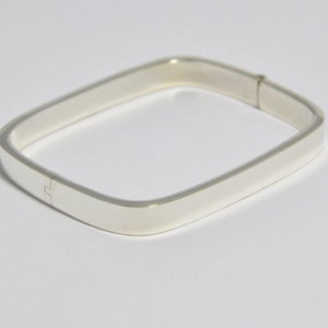 Srebrna prostokątna bransoleta