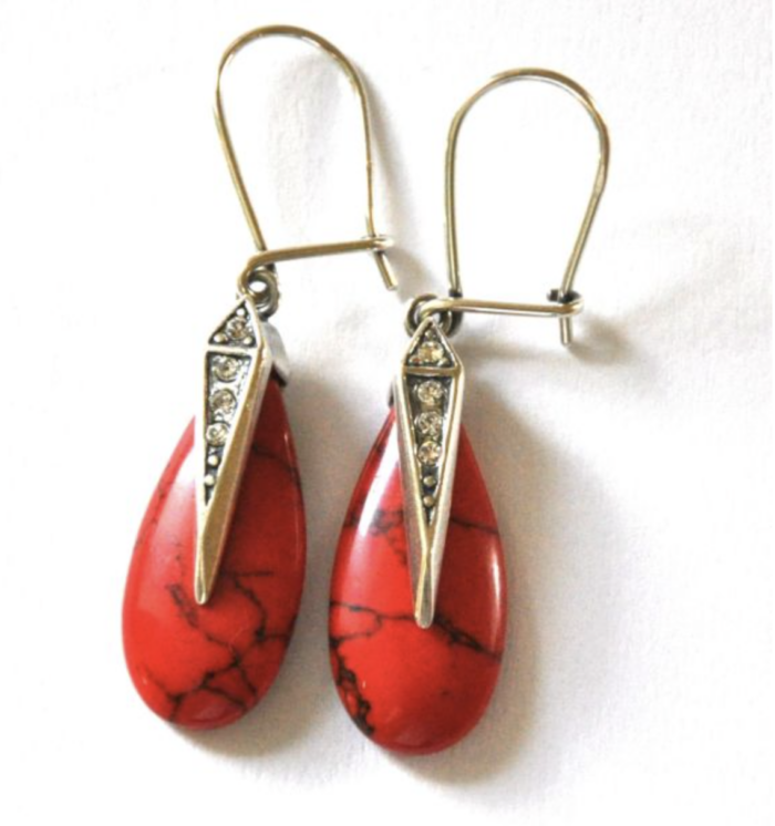 Srebrne kolczyki z koralem - obrazek 1