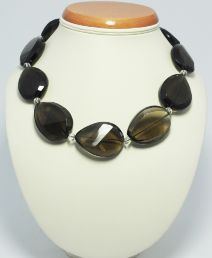 Naszyjnik z łezkowatych kwarców dymnych - Image 1