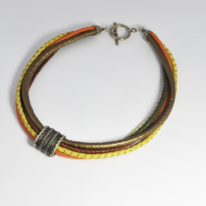 Naszyjnik z rzemyków