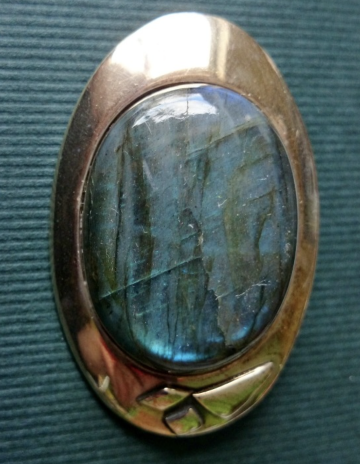 Zawieszko-broszka z labradorytem - obrazek 1